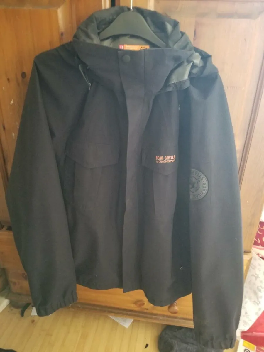 Craghoppers waterproof goretex jacket - Image 1