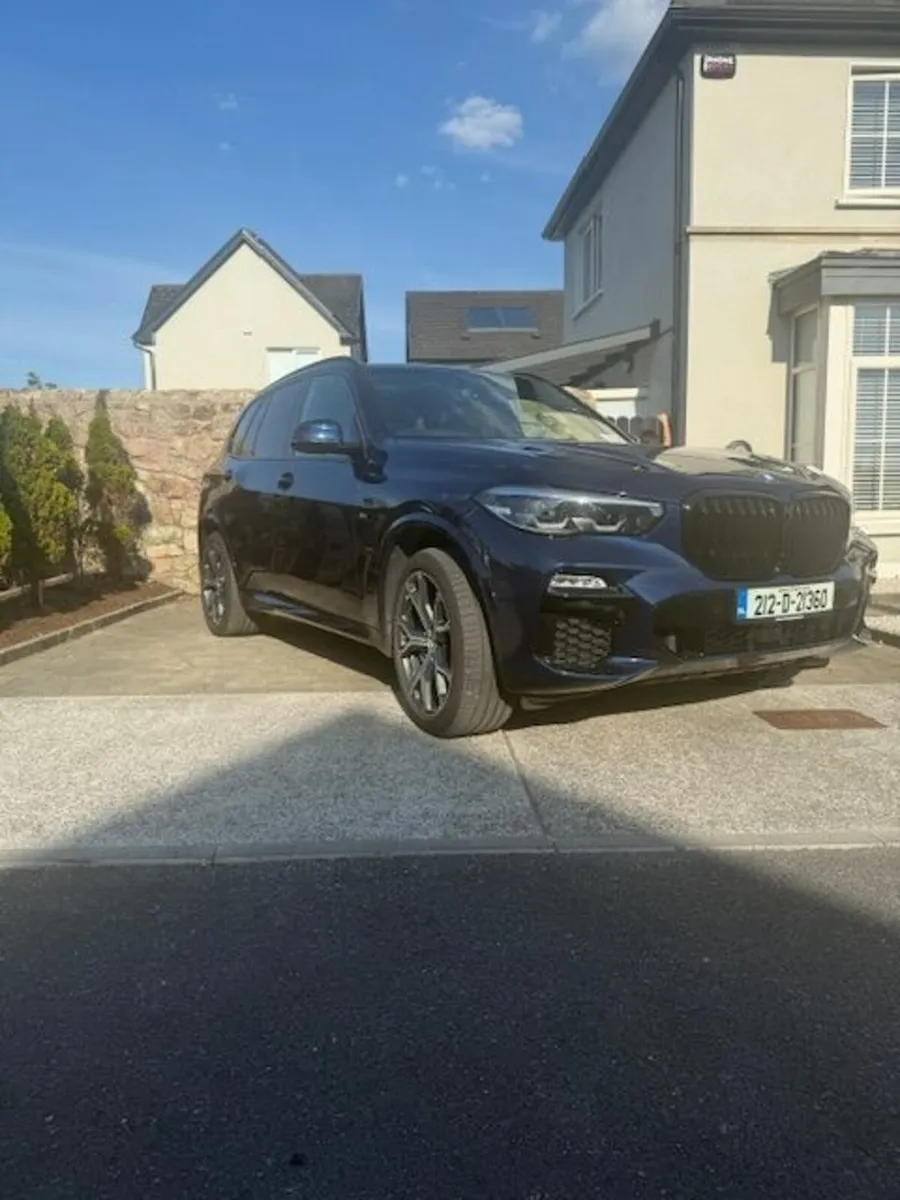 BMW X5 2021 - Image 1