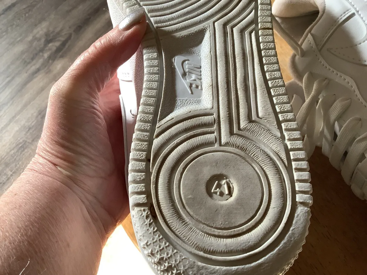 Trainers size 41 (7 1/2) - Image 4