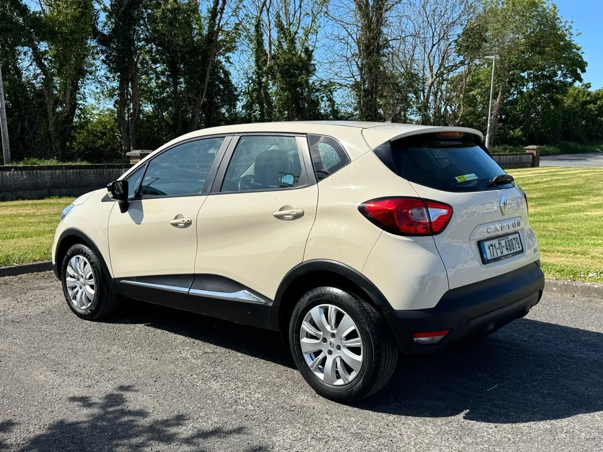 2017 Renault Captur 01-2027 TAX 05-2025 - Image 2