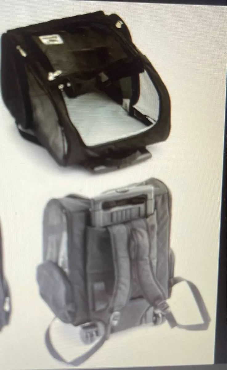 cat or small dog carrier  on wheels or back - Image 1