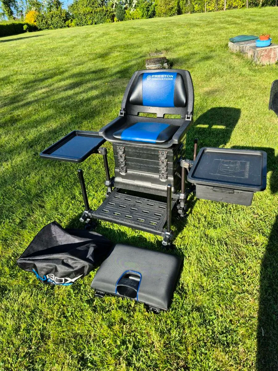 Fishing seat box - Image 1