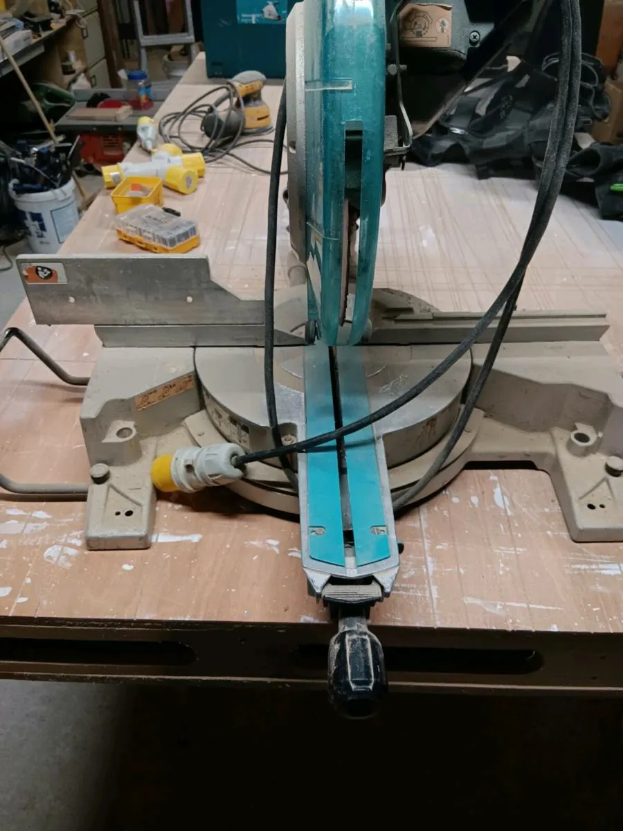 Makita chopsaw - Image 1