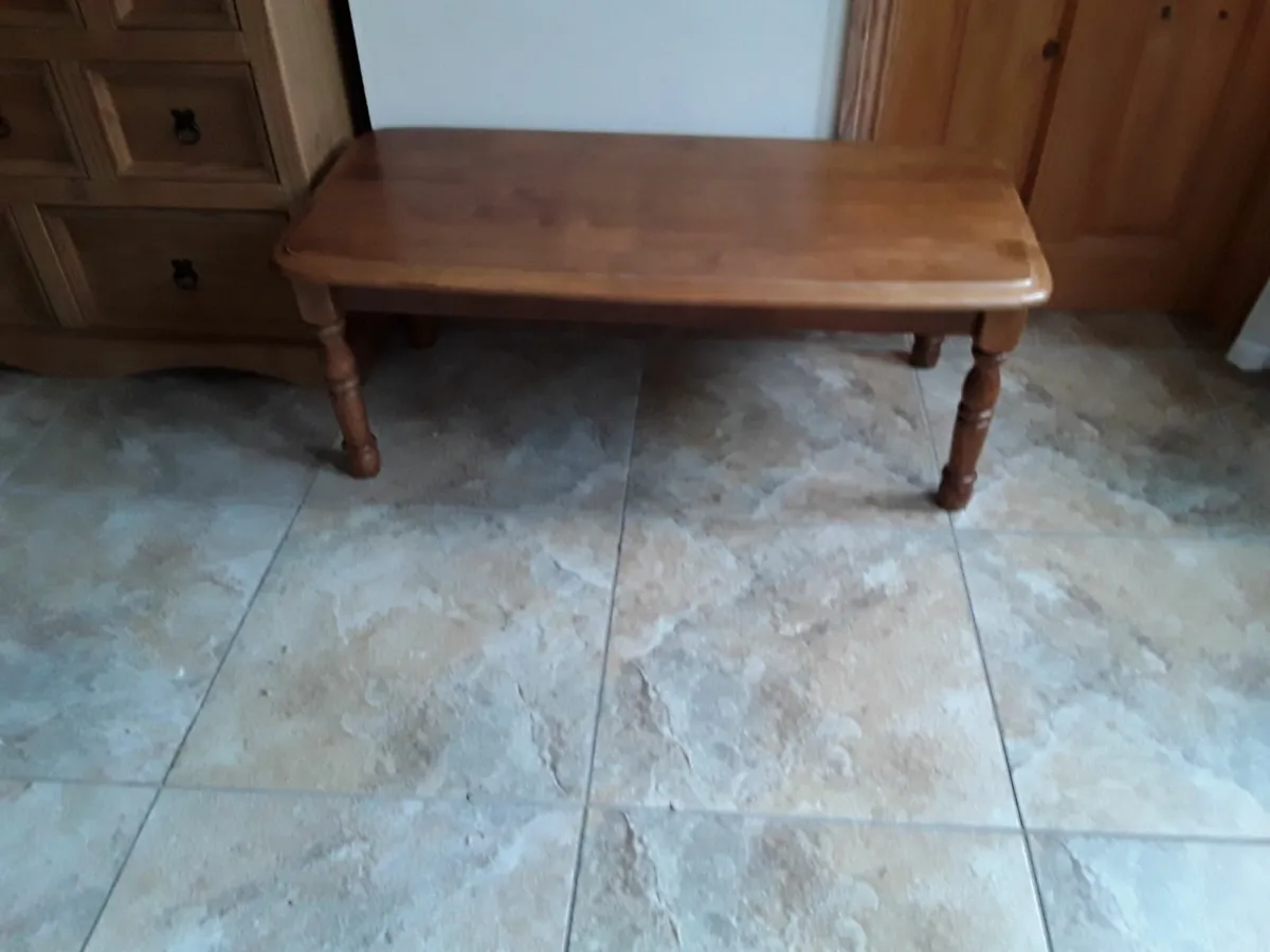 As new large solid wooden highly polished coffee t - Image 4