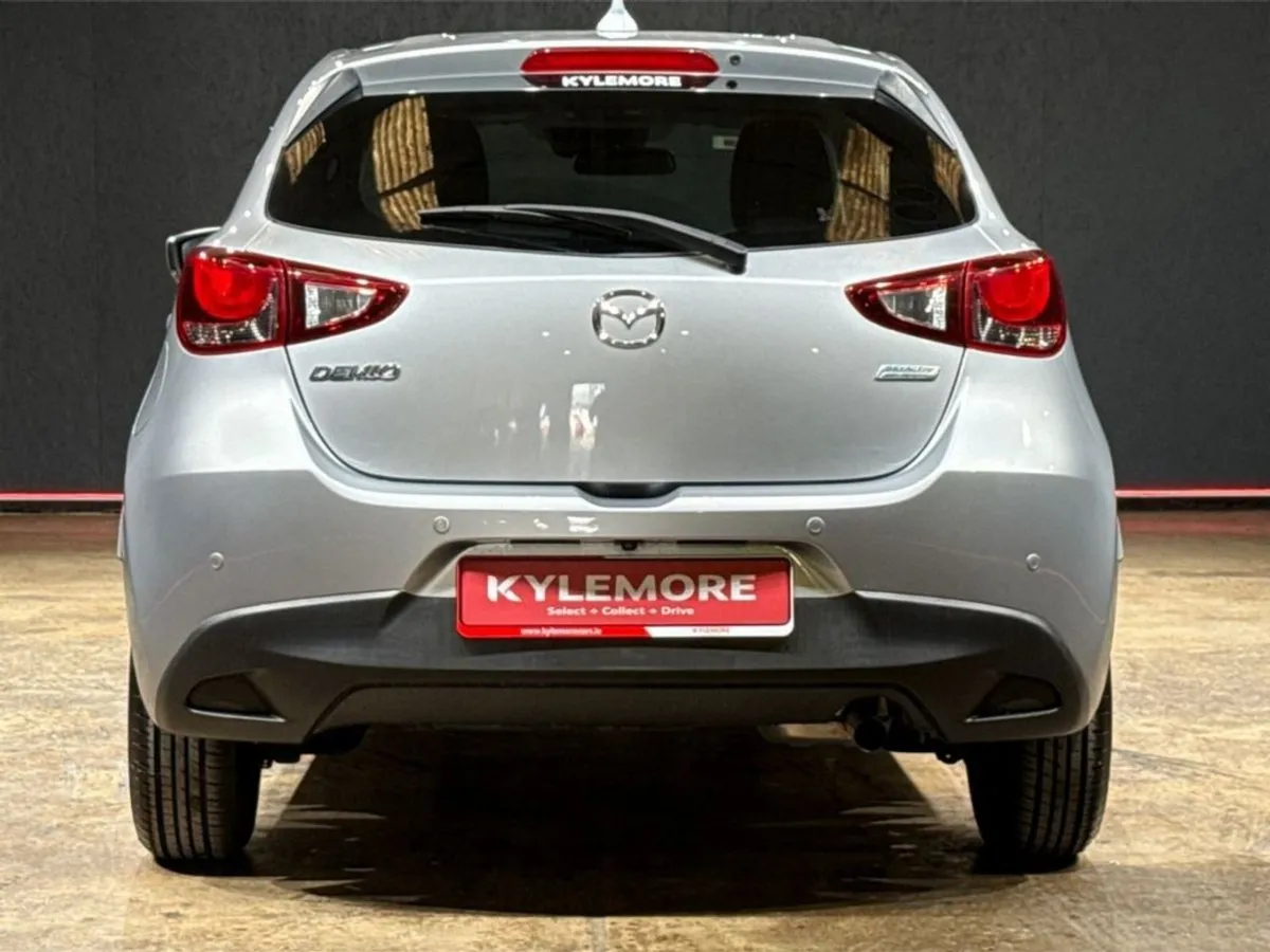 Mazda Demio 1.3 Automatic - Image 4