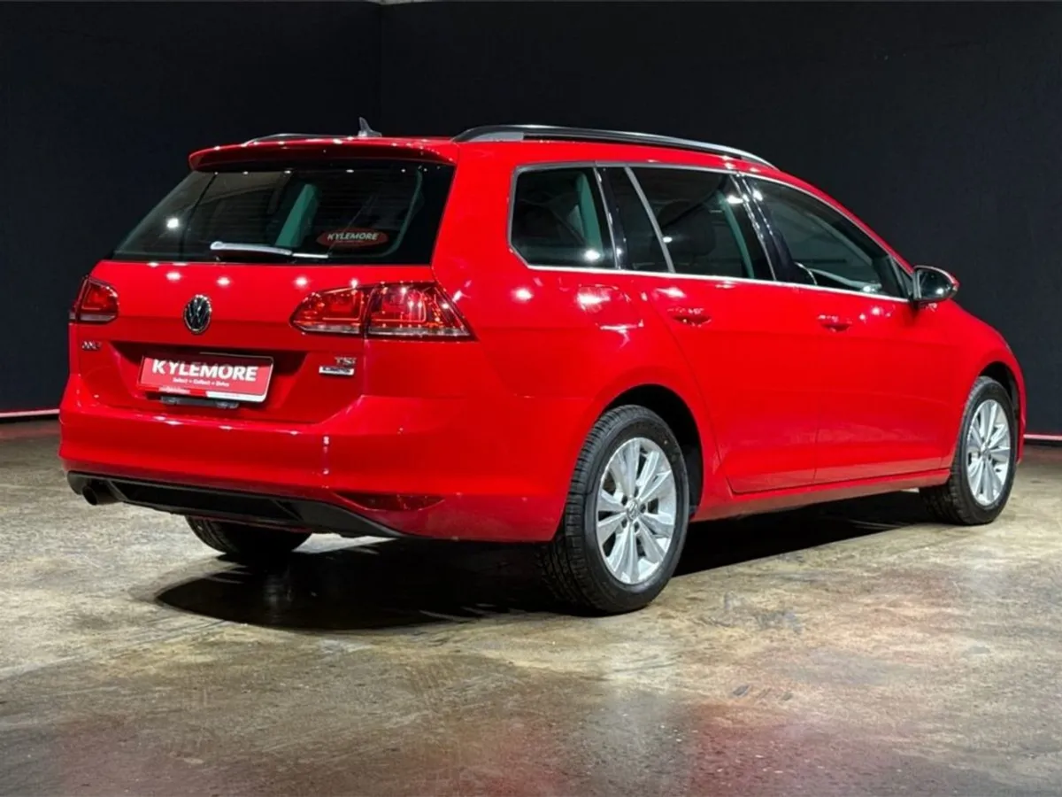 Volkswagen Golf 1.2 Automatic - Estate - Upgraded - Image 3