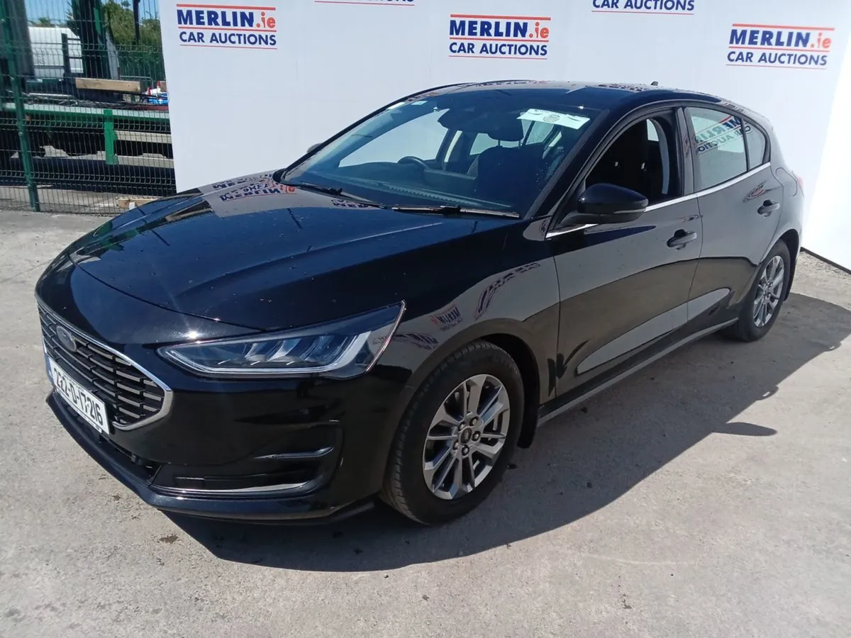 Ford Focus Titanium 5D 1.0t 125 M - Image 2