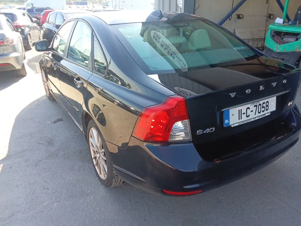 Volvo S40 D2 1.6d Drive SE LUX - Image 3