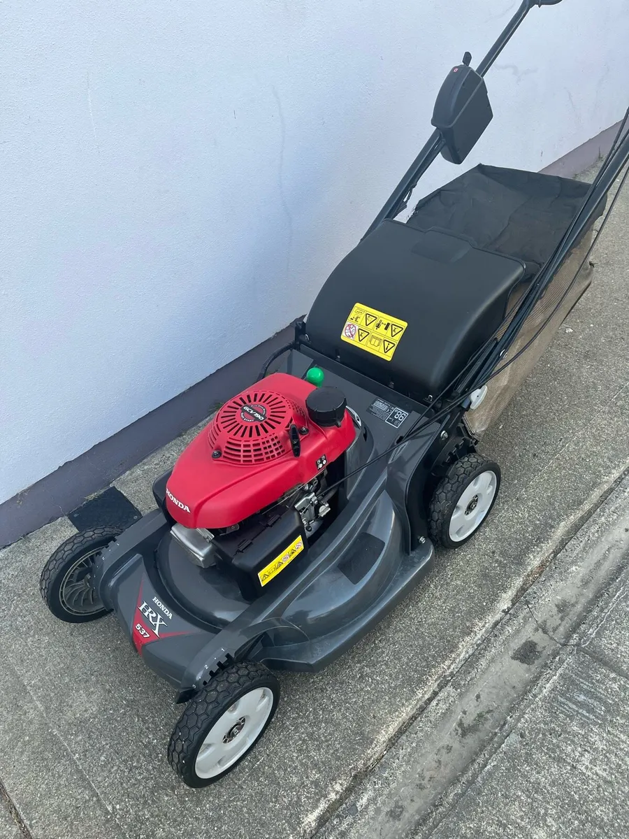 Lawnmower Honda Lawn Mower - Image 1