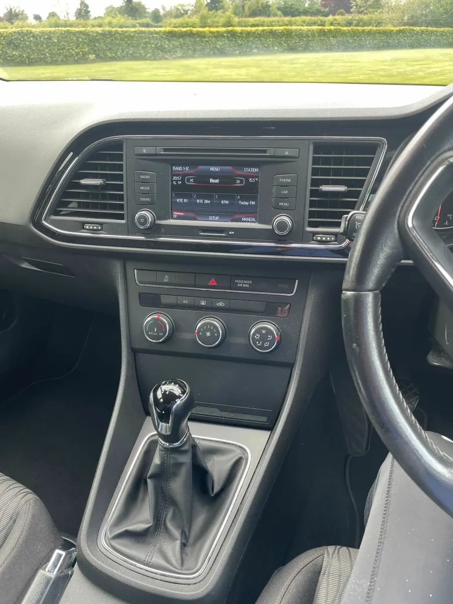 SEAT Leon 132 - Image 4