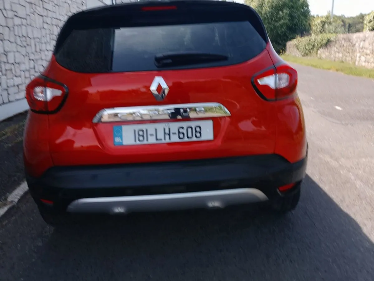 Renault Captur Signature 4x4 - Image 4