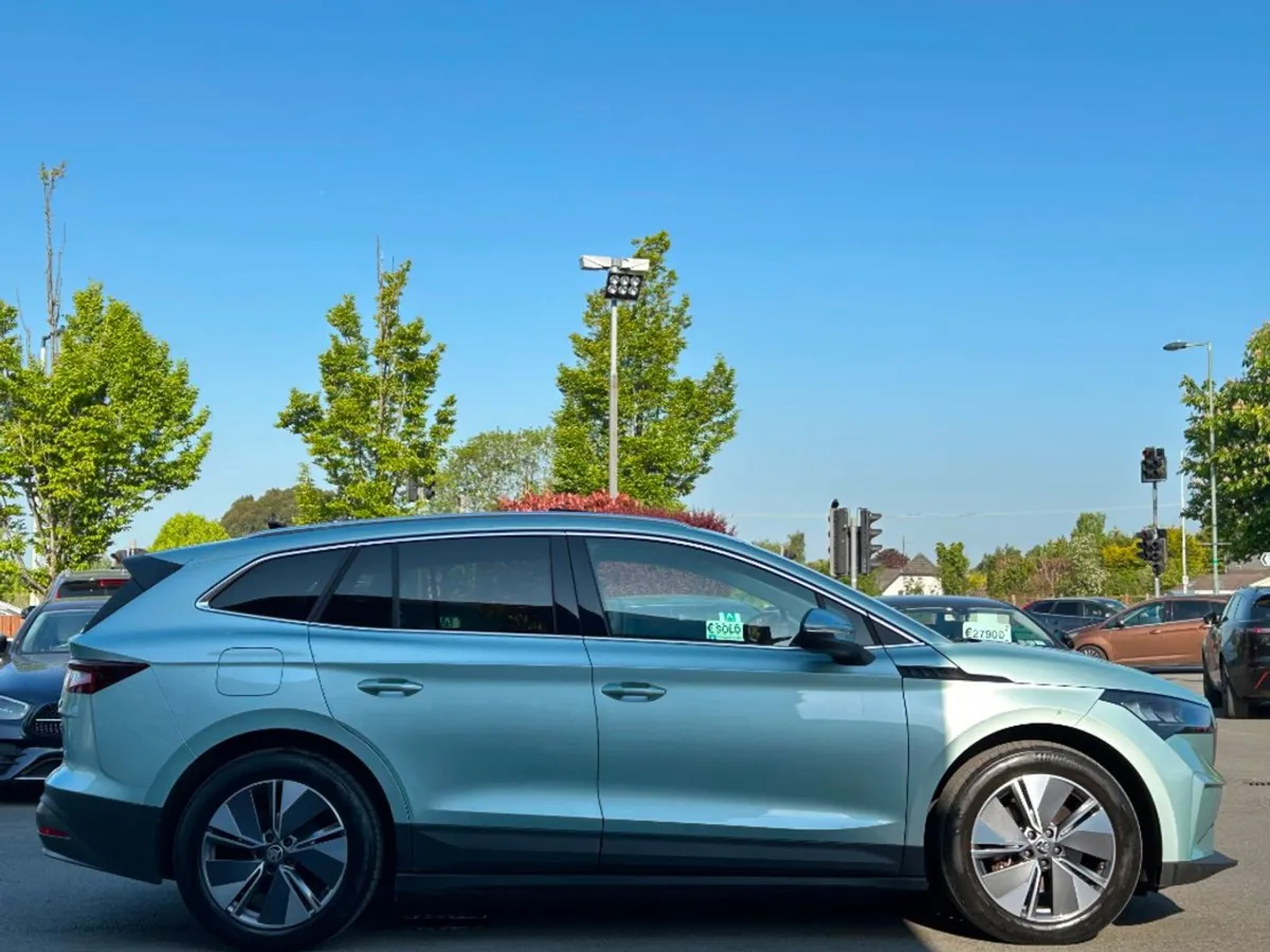 Skoda Enyaq 60 IV 60 5DR Auto  low Kms - Image 4
