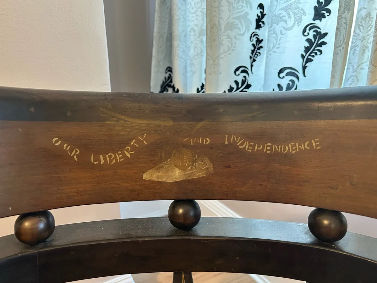 Our liberty and independence antique chair - Image 3