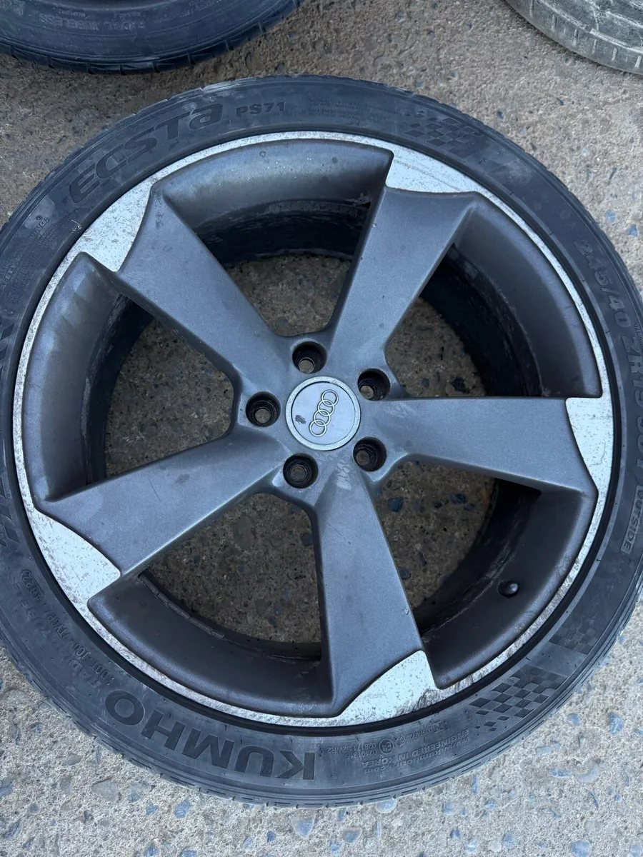 19” Ttrs - Image 4