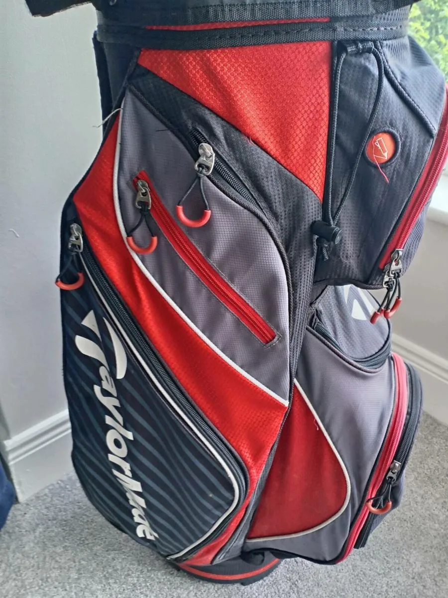 TaylorMade golf cart bag - Image 4