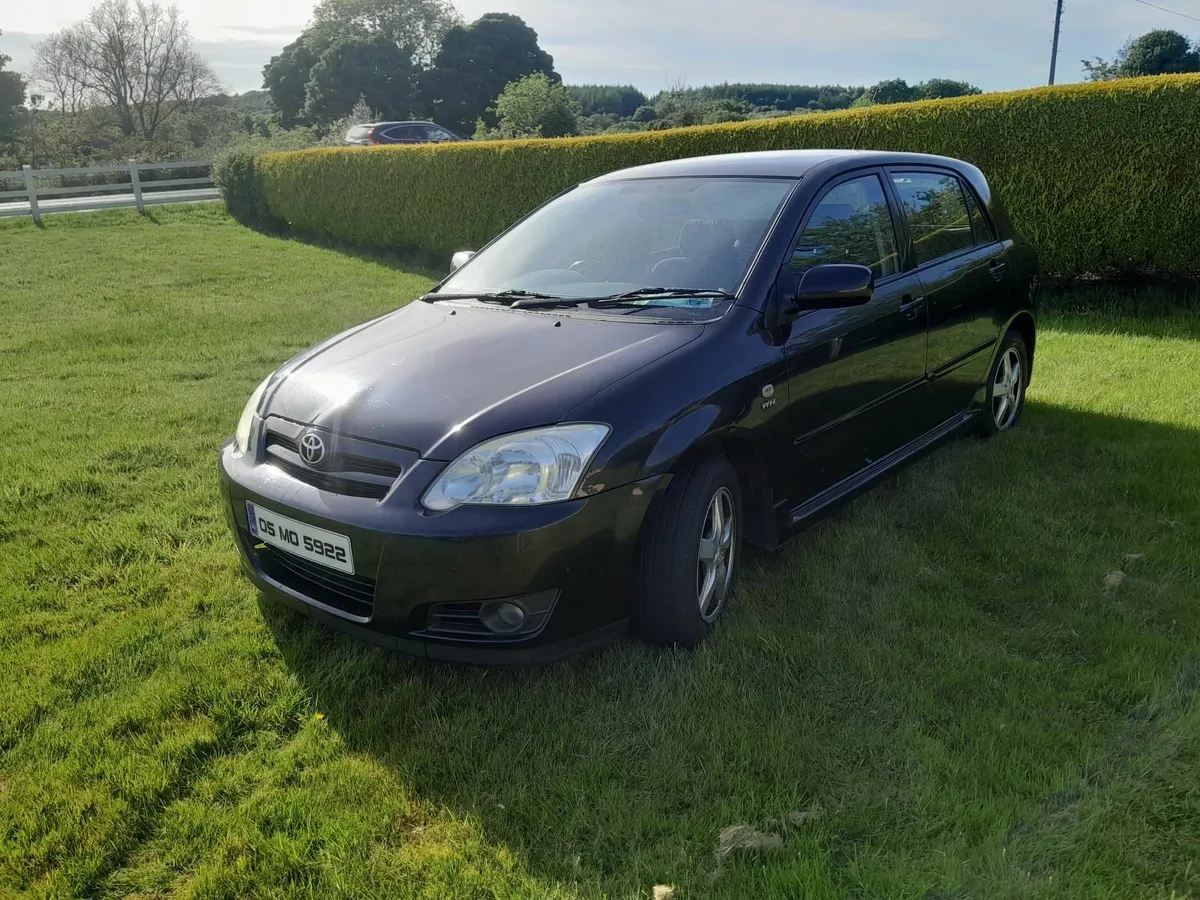 Toyota Corolla 2005 - Image 1