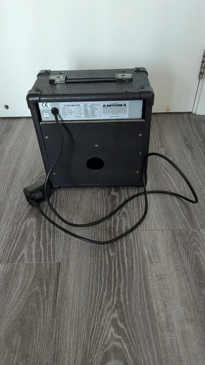 Bass Guitar Amplifier - Image 3