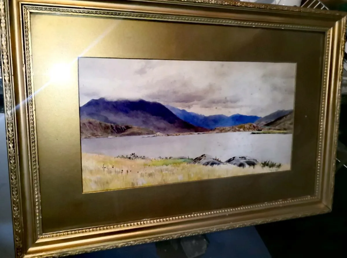 Large painting in lovely frame - Image 2