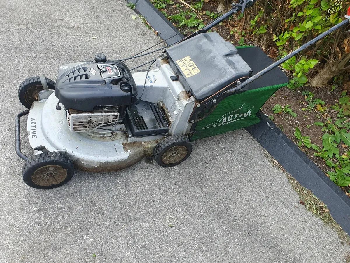Active commercial lawnmower - Image 3