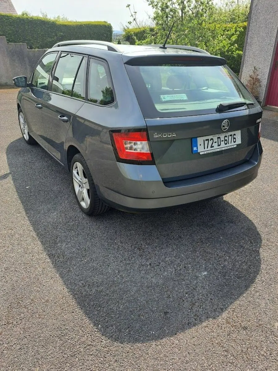 Skoda Fabia Estate 1.0L Petrol 2017 - Image 3