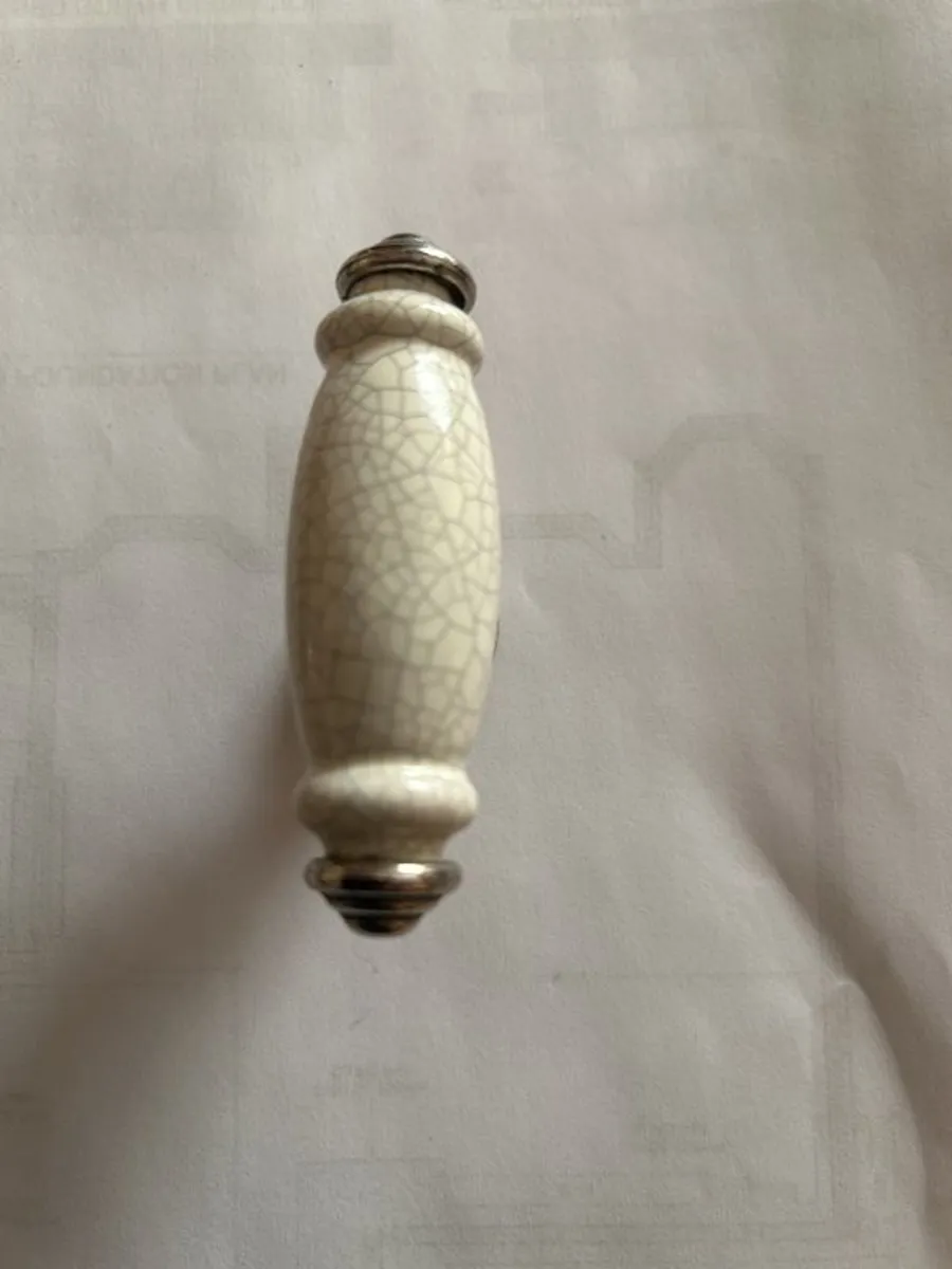 kitchen door handles - Image 2