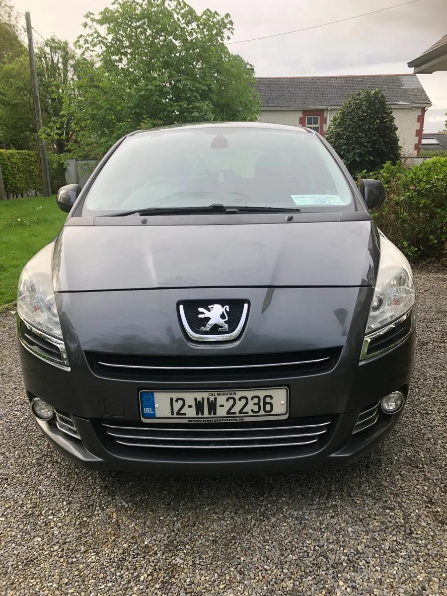 Peugeot 5008 2012 - Image 3