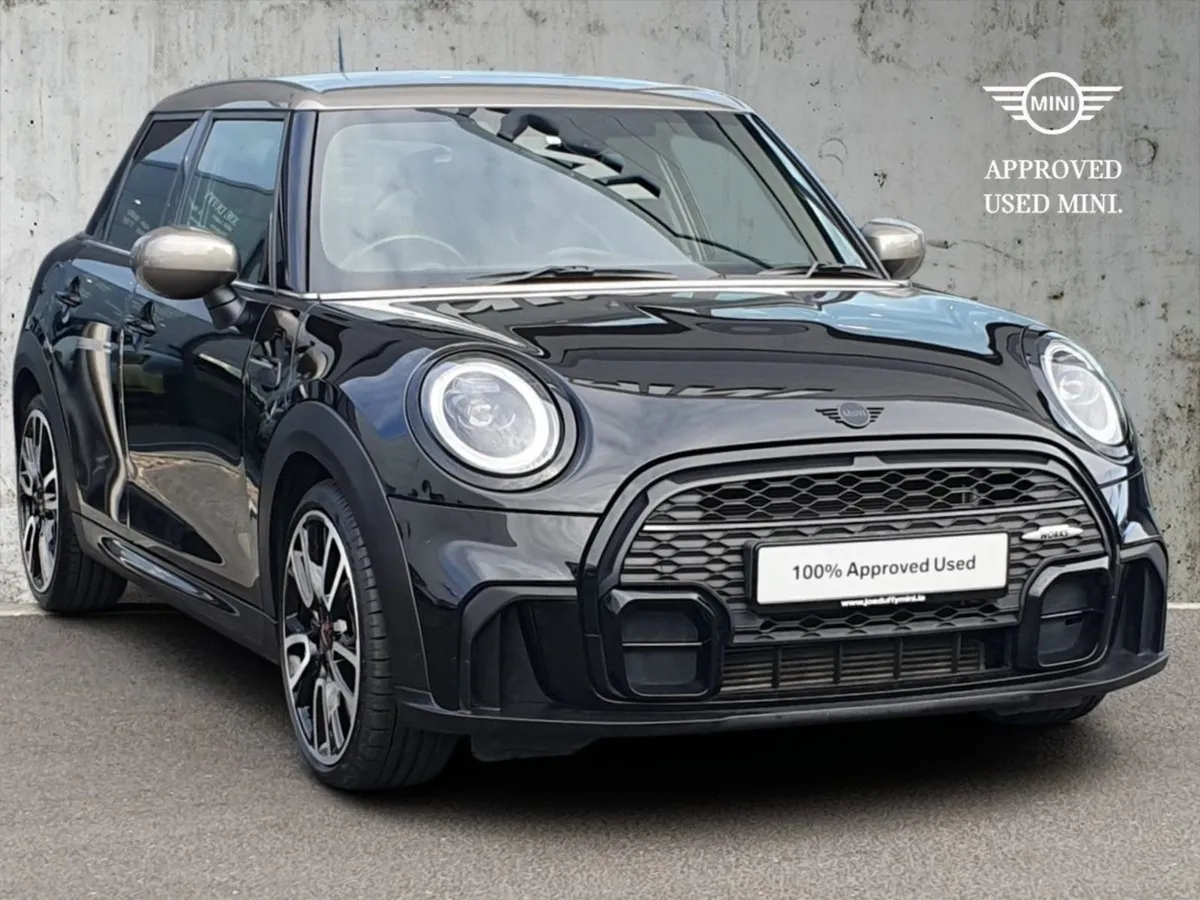 MINI HATCH 5-door Cooper Shadow Edition - Image 1