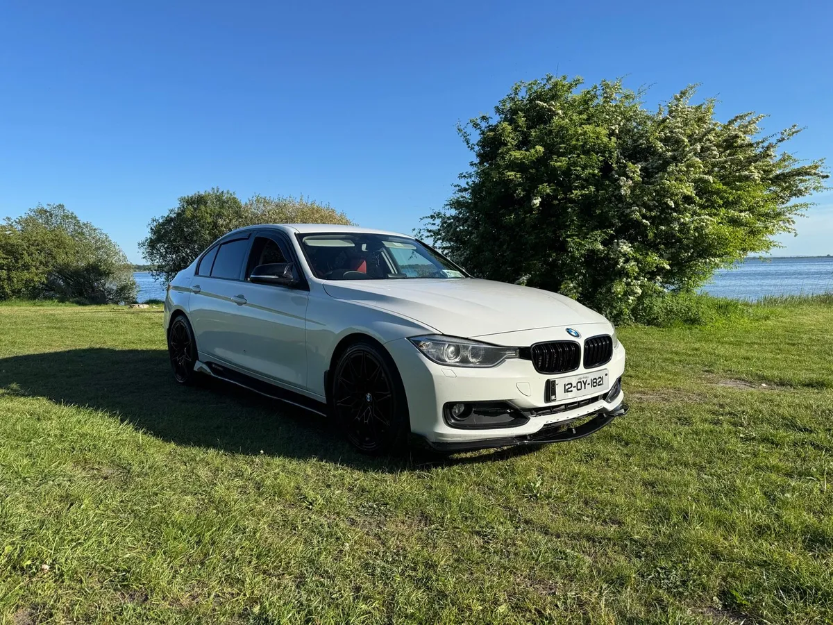 2012 BMW F30 318D sports - Image 3