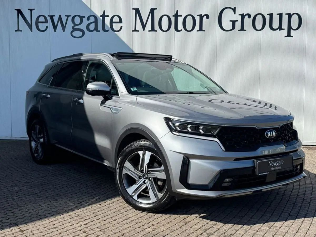 Kia Sorento Phev K4 5DR Auto - Image 3
