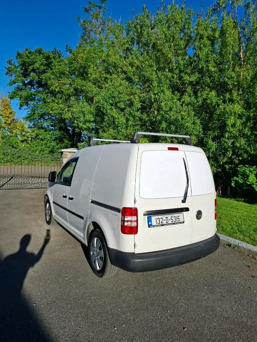 VW  Caddy - Image 3