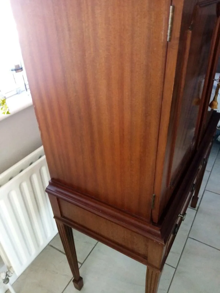 Shaw's of London Cocktail Cabinet - Image 3