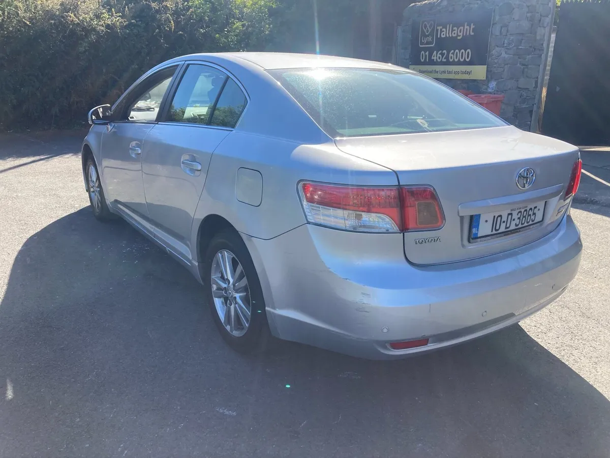 TOYOTA AVENSIS 2010 - Image 3