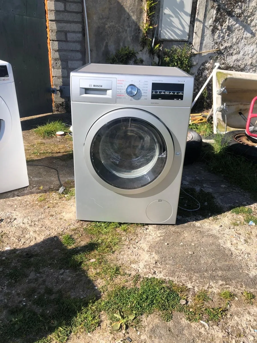 Bosch Washing Machine / Dryer 2 in 1 - Image 2