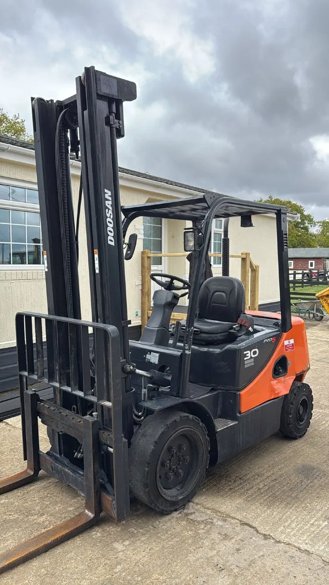 Hyster Yale Doosan Nissan toyota - Image 3