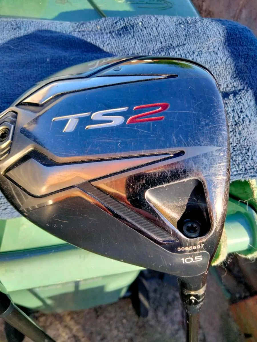 Titleist TS2 driver, woods. - Image 1