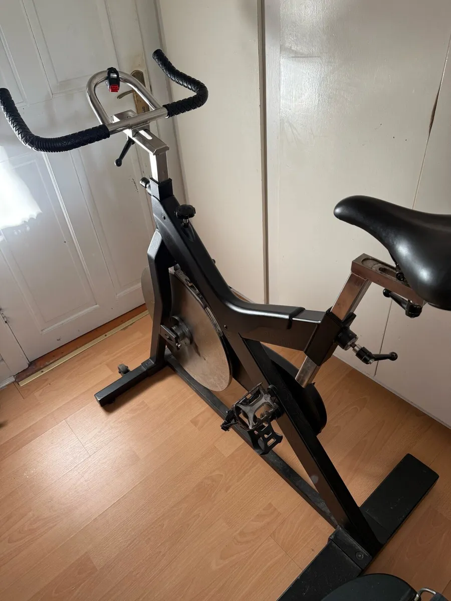 Spin bike - Image 3