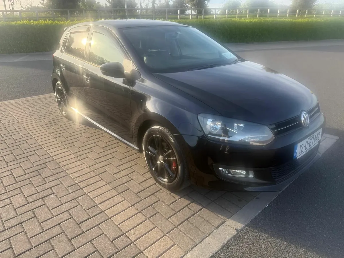 Volkswagen Polo 2012 - Image 2