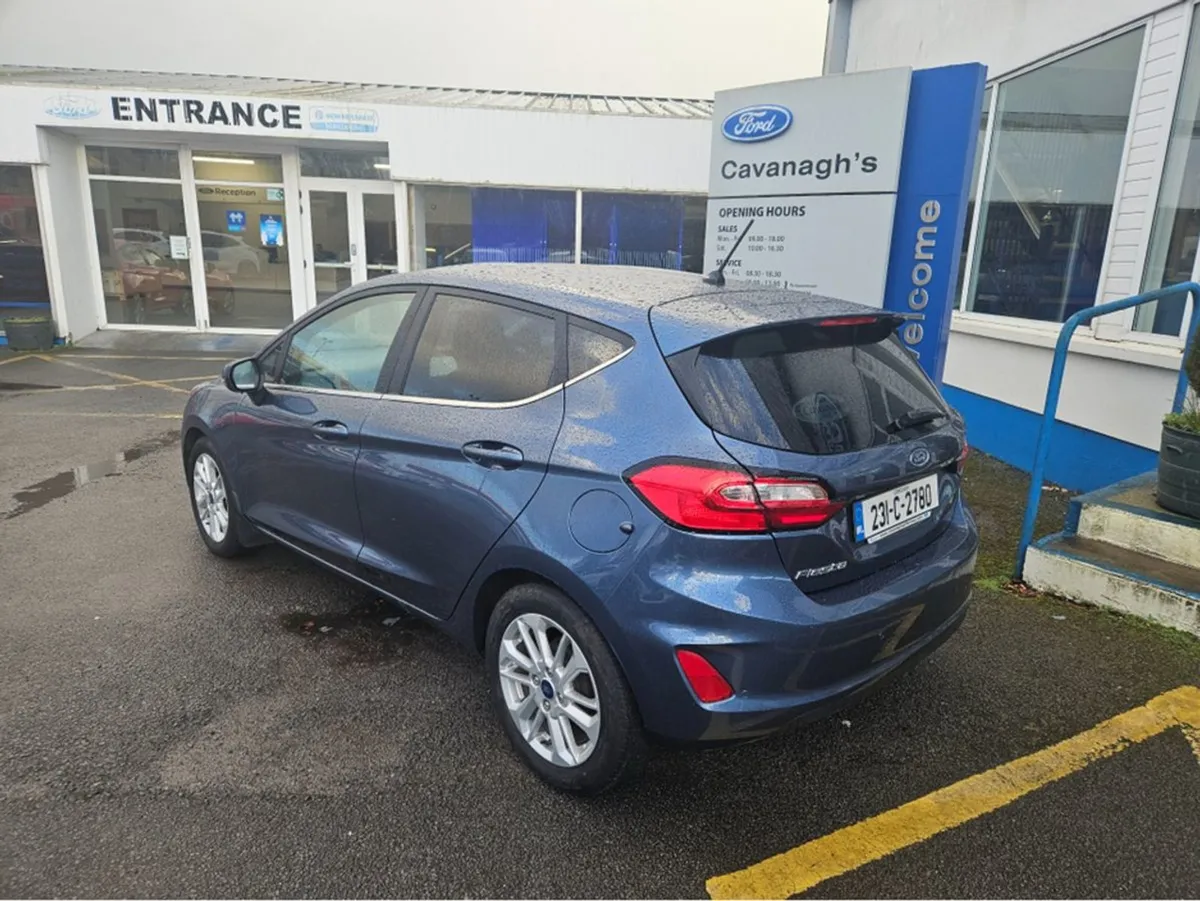 Ford Fiesta Titanium 1.0t 100 S6.2 M6 F 4DR - Image 3