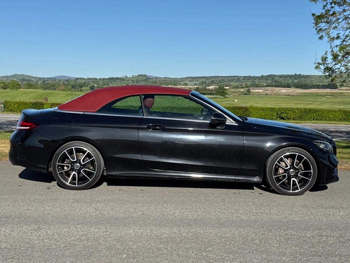 Mercedes-Benz C-Class 2019 220 D AMG - Image 3