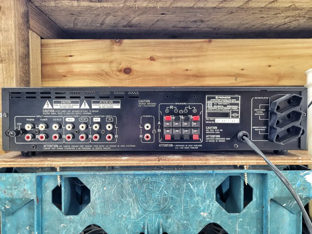 Vintage Pioneer Amplifier & Tuner - Image 4