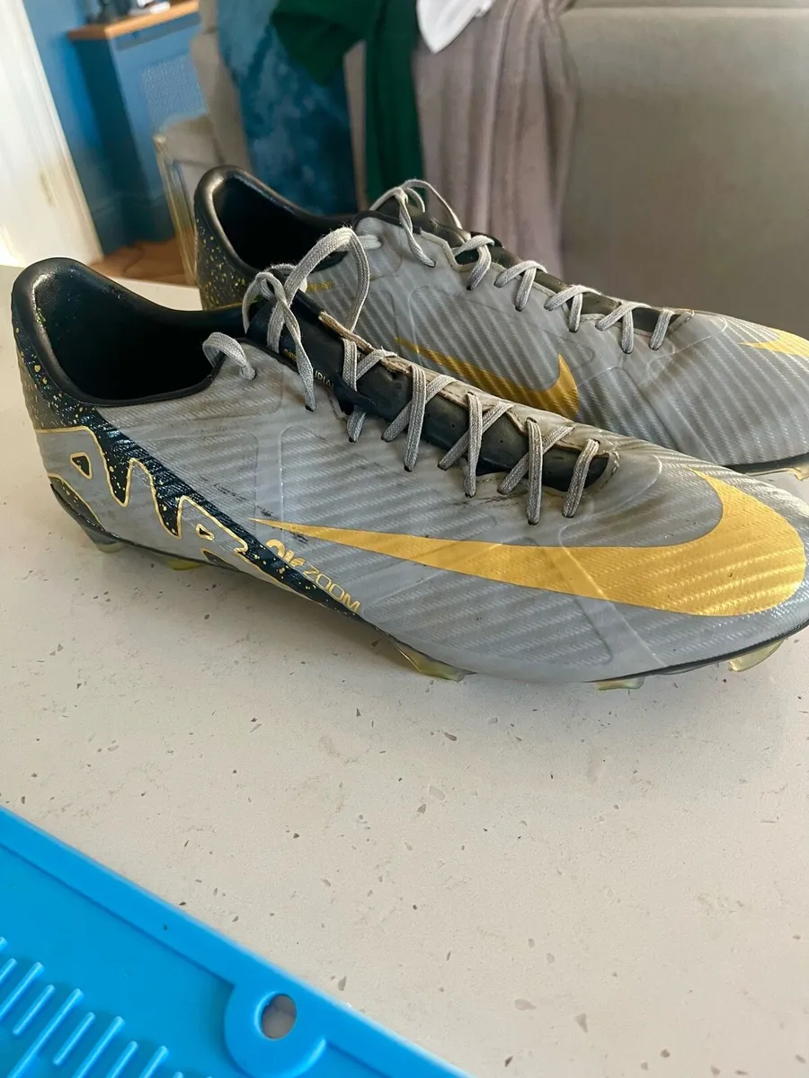 Custom Nike Mercurial Football Boots - Image 3