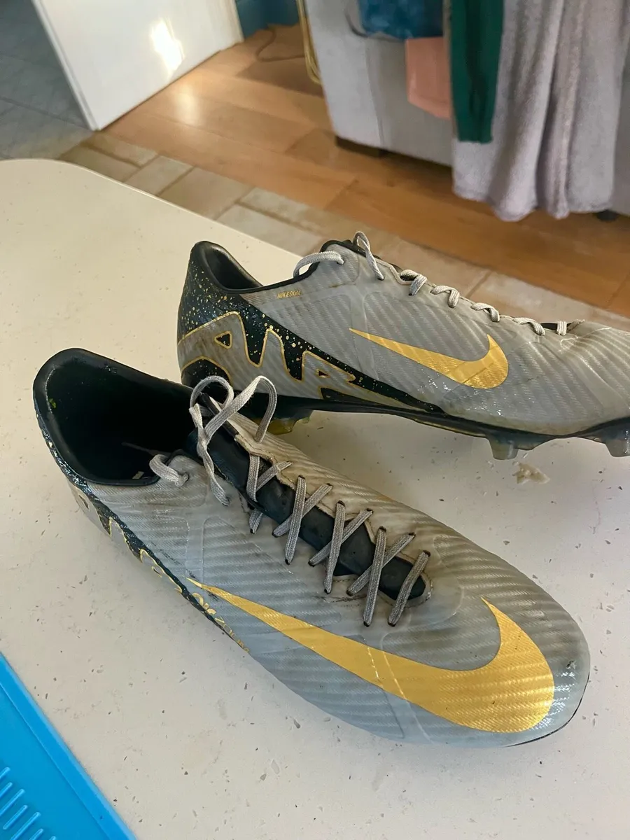 Custom Nike Mercurial Football Boots - Image 4