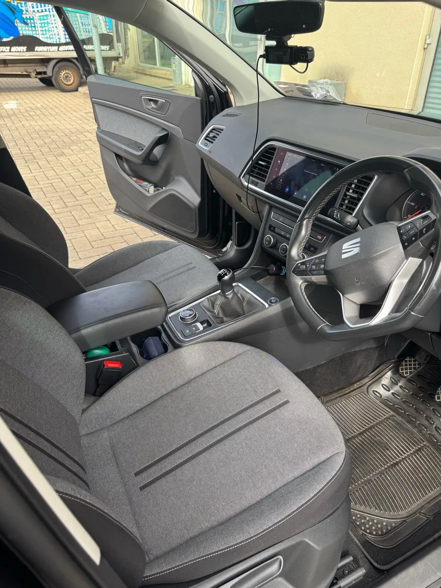 SEAT Ateca 2.0 TDI 150HP -ONLY 38,000KM - Image 4