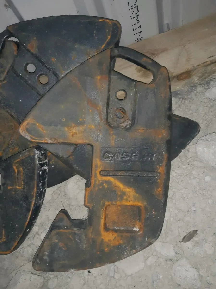 Tractor front linkage - Image 4