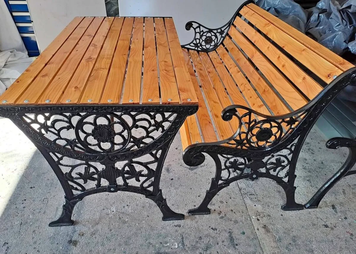 Cast iron Garden bench and table
