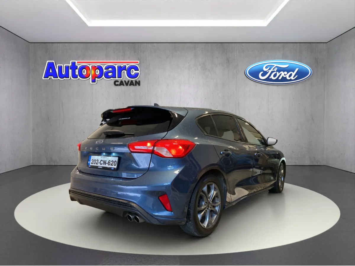 Ford Focus 1.5 TDCI ST-LINE 120PS - Image 3