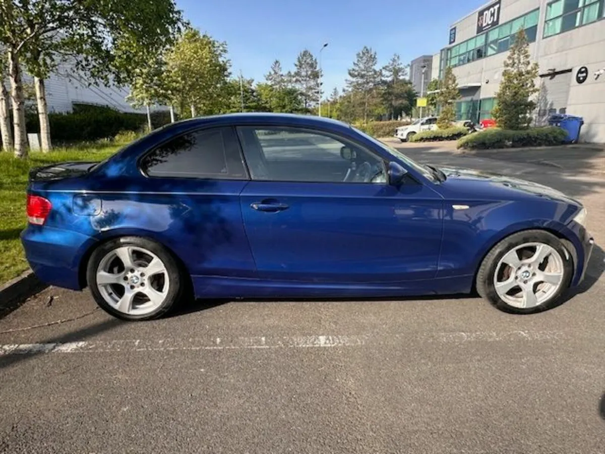 BMW 1-Series 2010 - Image 3