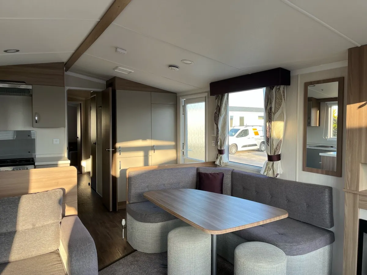 Swift Bordeaux mobile home - Image 4