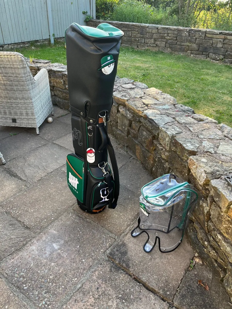 Malbon Undefeated Golf Bag -Japan - Image 1