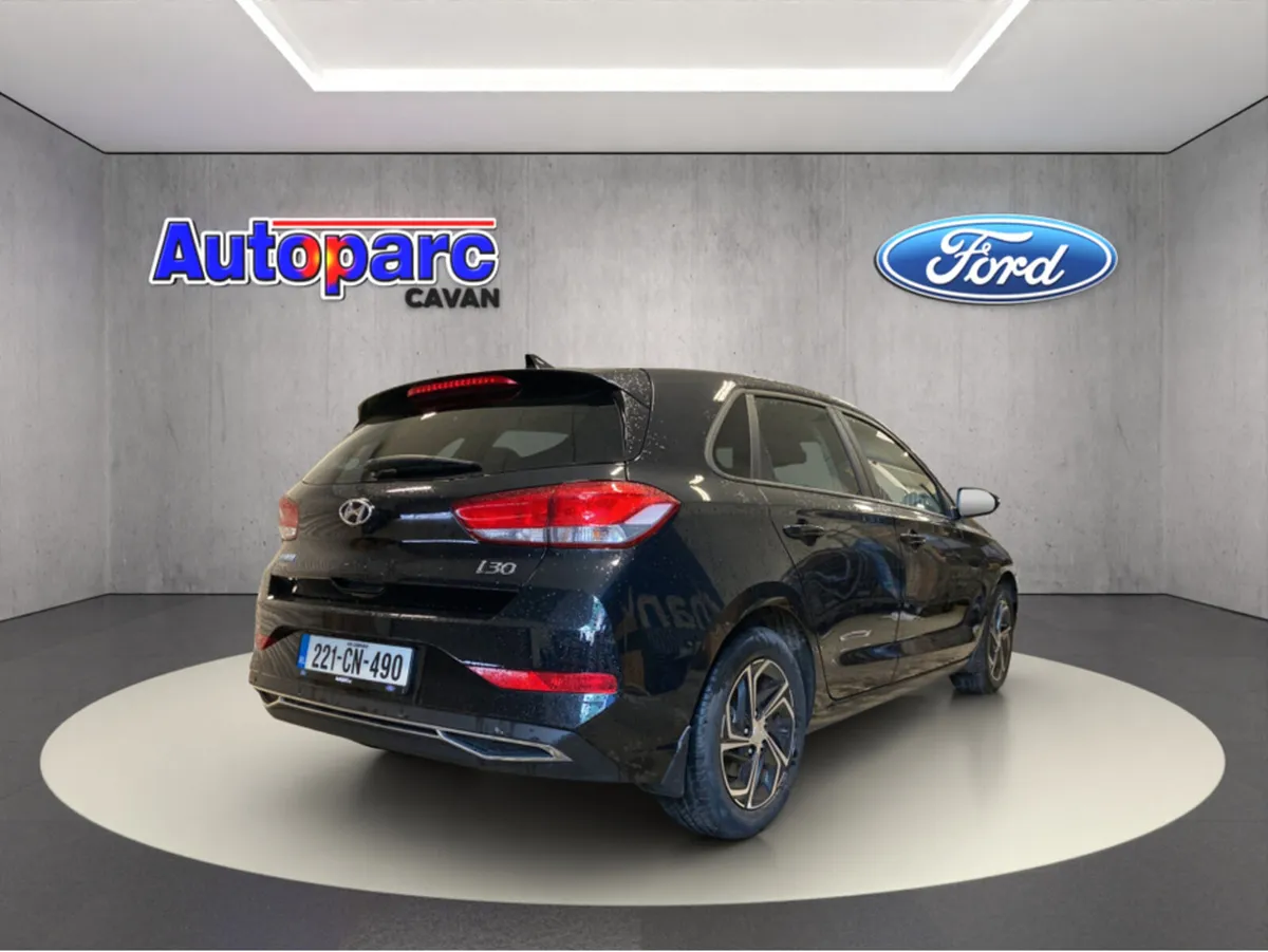 Hyundai i30 I 30 DELUXE 5DR - Image 3